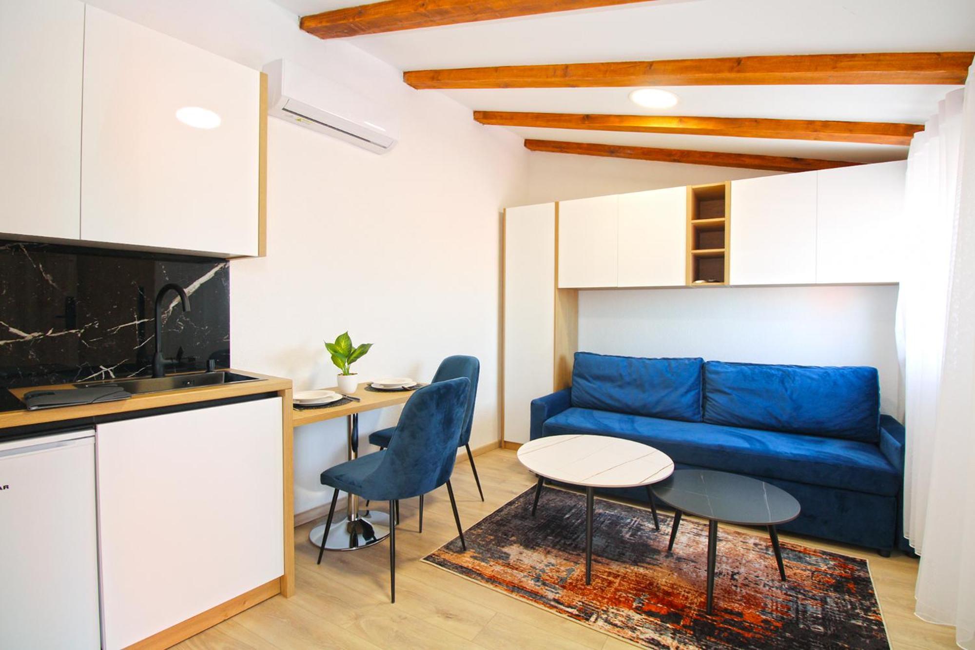 Old Town 2337 Apartma