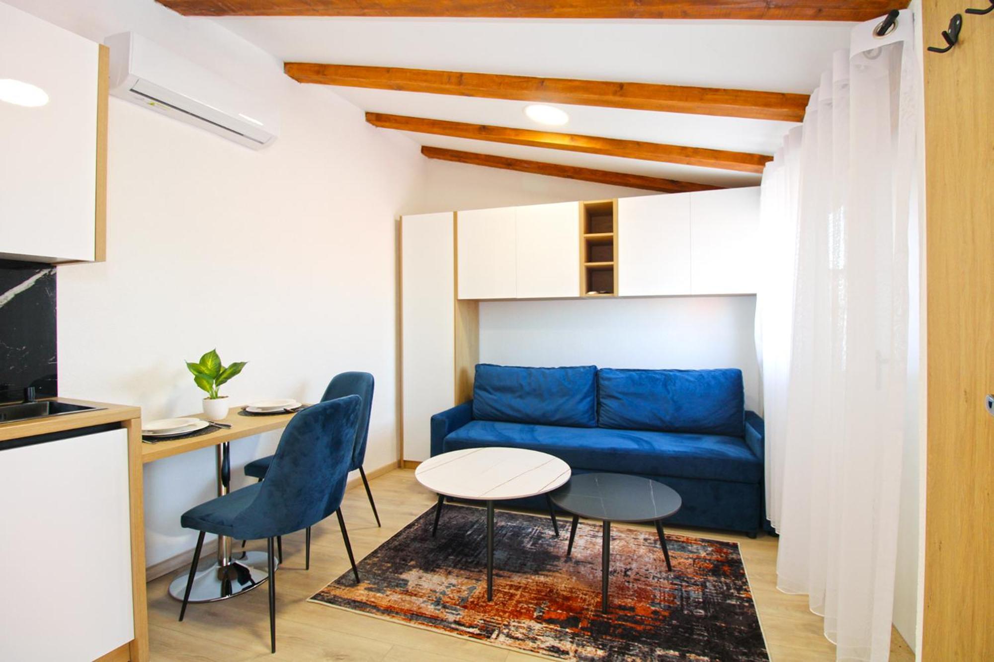 Apartman Old Town 2337
